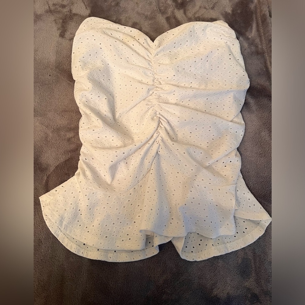White Eyelet Ruched Strapless Top